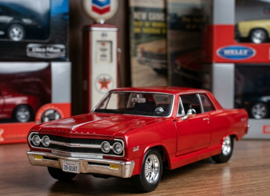Koleksiyonluk Kırmızı 1965 Chevrolet Chevelle Malibu Diecast Model