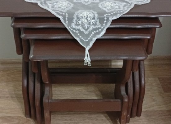 Çizik kırık yok dörtlü zigon sehpa takımı