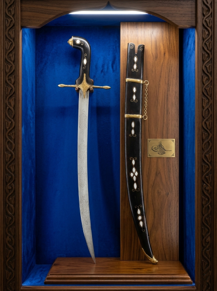 Koleksiyonluk Osmanlı Kılıcı – Özel İşlemeli, Sedef Kakmalı ve Tuğralı