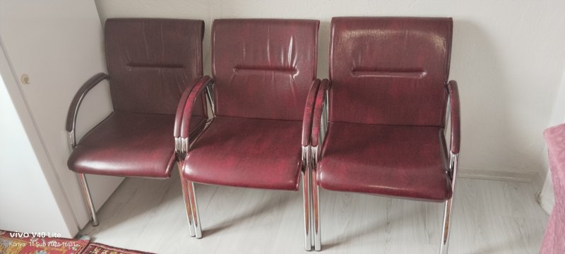 Üçlü ofis koltuğu